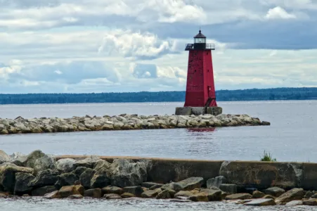 Manistique East Breakwater Lighthouse: The harbor’s watchful eye
